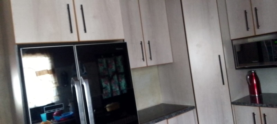 3 Bedroom Property for Sale in J B Mafora Free State